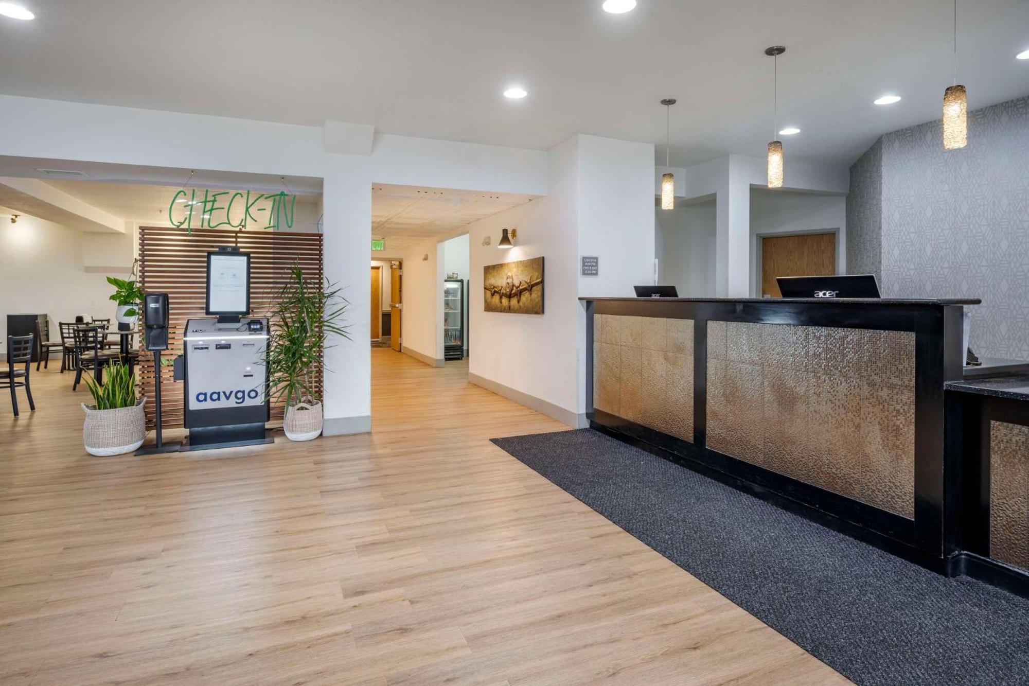 Best Western Plus Peppertree Airport Inn Airway Heights Dış mekan fotoğraf